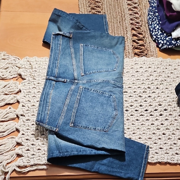 J. Crew Women's Skinny Jeans in Classic Blue - Picture 7 of 9